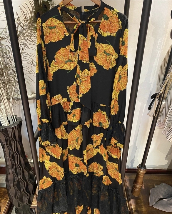 全新雪纺连衣裙