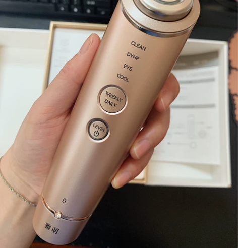 雅萌水光钻美容仪 m18 试用过一次,没有...