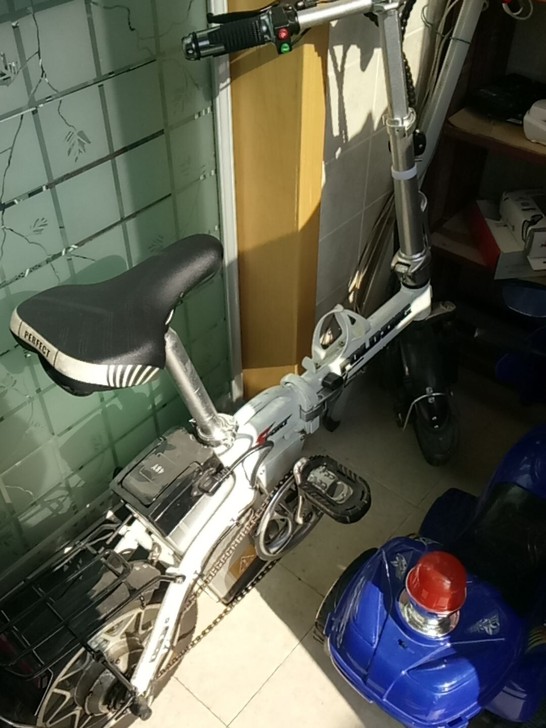 折叠电动车 几十里路没问题