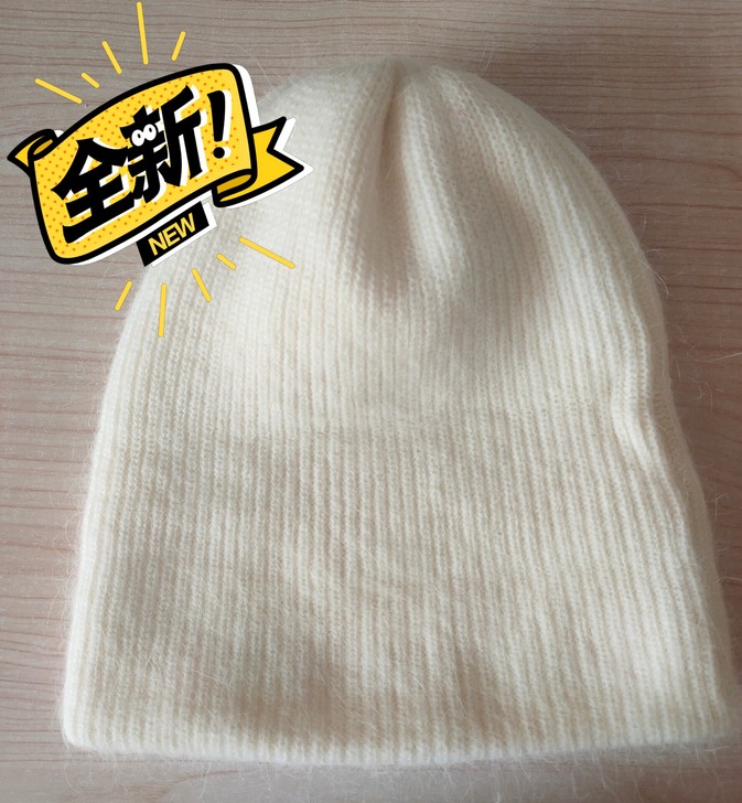 森马女帽全新，20包邮。