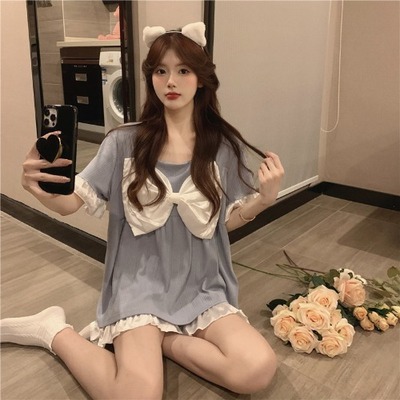 新的，买回来一次没穿过