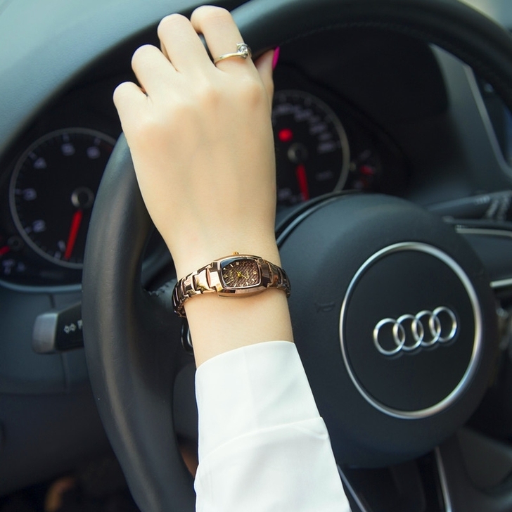 正品钨钢手表女防水简约气质女士手表小表盘时...