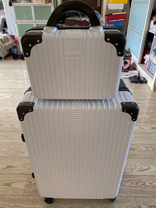 【捡漏 全新包邮 清仓】行李箱女学生拉杆箱...