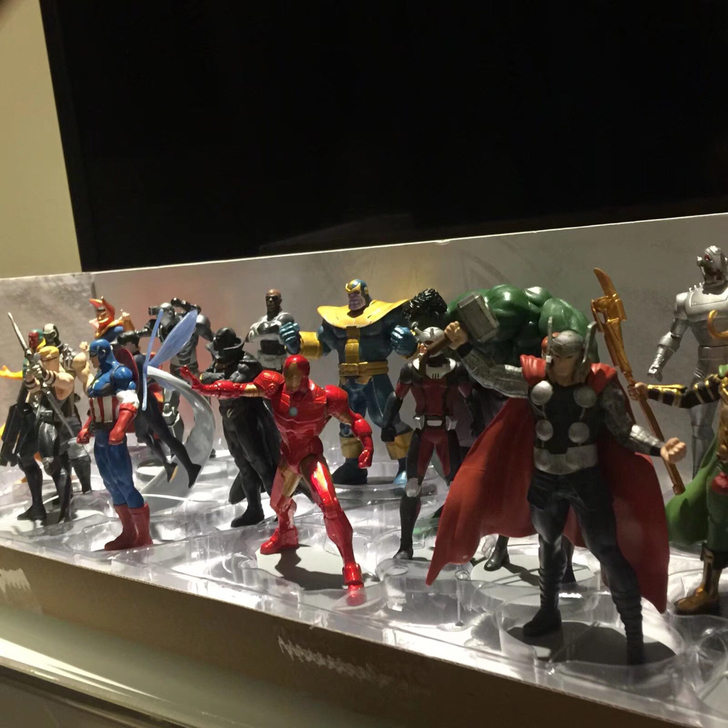 迪士尼漫威手办复仇者联盟上海迪士尼漫威手办