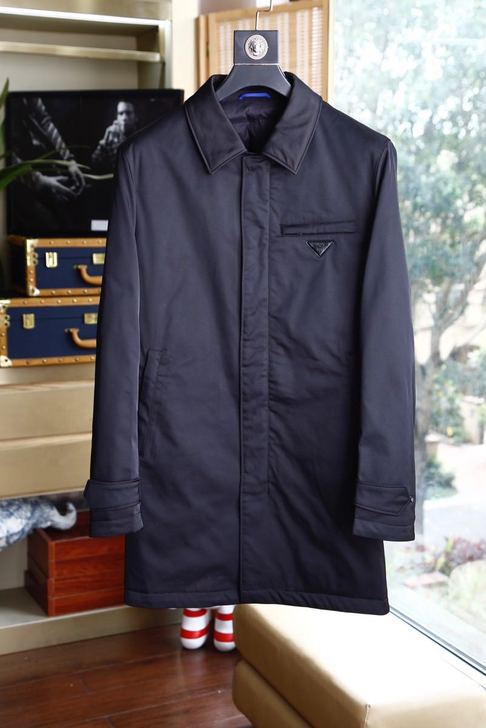 大户家冬季潮牌P家三角标羽绒服男士 欧美白...