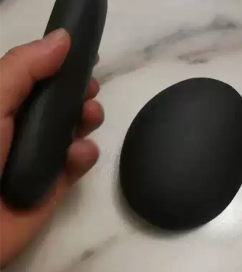 黑乌金数字石，手把件，镇纸石两件 感兴趣的...