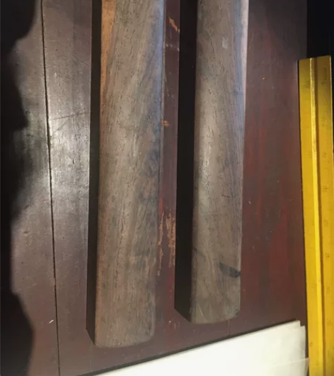 实木镇纸一对 文房四宝 不知道什么木头 尺...