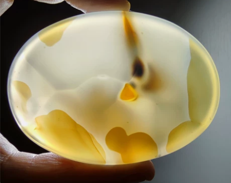 海洋玉髓［米芾拜石］132g超大手把件 镇...