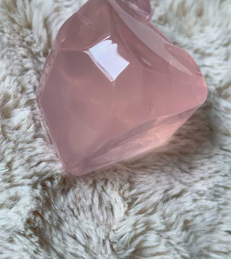 莫粉粉晶原石水晶原石粉阿塞 标价售价。11...