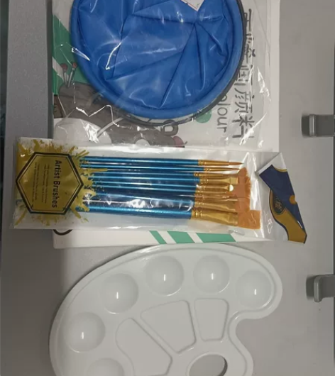 丙烯颜料＋尼龙毛画笔（配十孔调色盘）＋折叠...