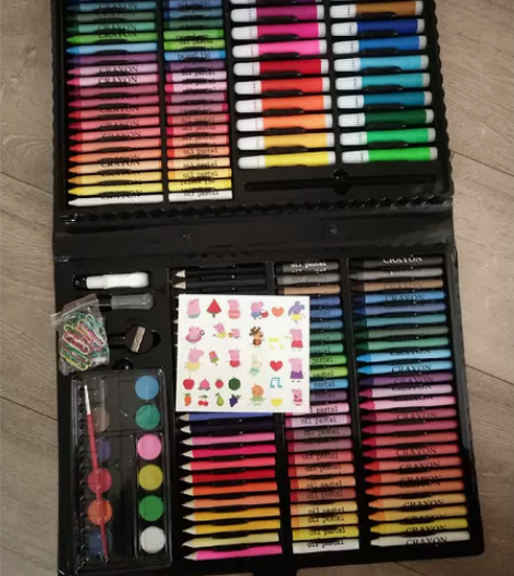 全新成人儿童画笔油画棒蜡笔彩铅水粉颜料调色...