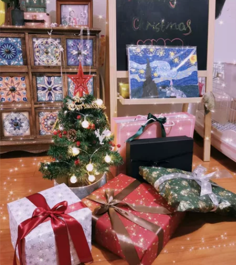 【天猫新风尚】七巧板大号实木儿童画板画架小...