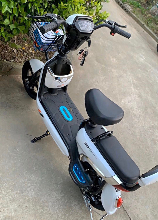 处理几台闲置电瓶车，全新的，剩余不多一共1...