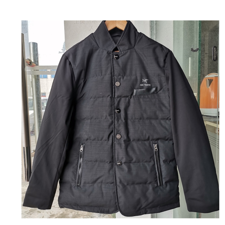 闲置始祖鸟商务款立领羽绒服