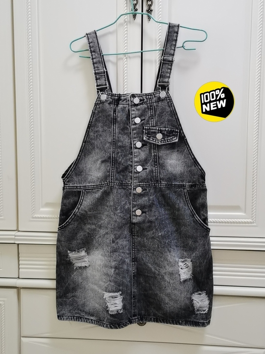 包邮！全新牛仔背带裙，吊牌拆了，但是一次都...