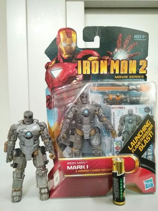 钢铁侠Mark1可动3.75寸铁霸王半身像...