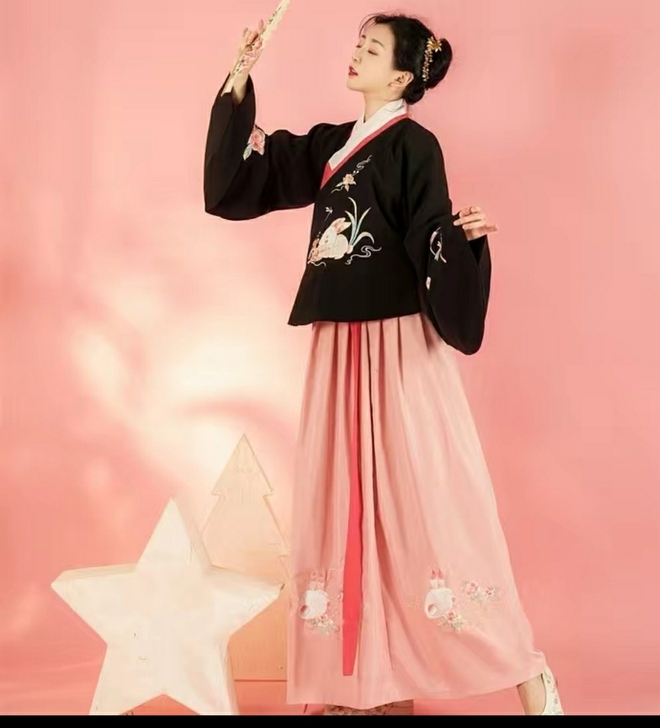 风来榕下原创(萌兔记)日常齐腰交领汉服明制...