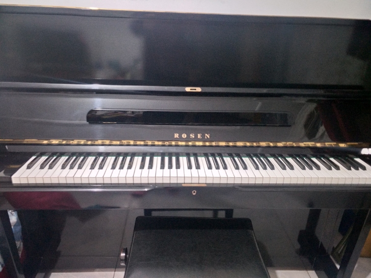 家里自用钢琴，孩子学着没时间不学了，买时1...