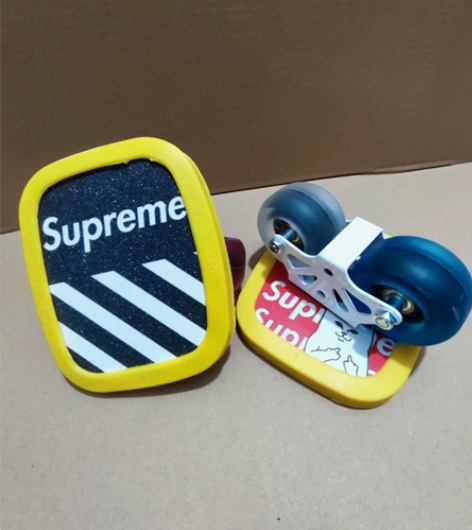 漂移板分体滑板弧形轮 透明四色轮 全新没用...