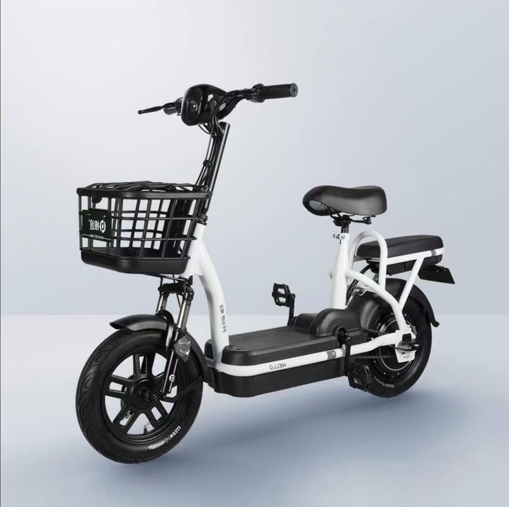 新到的哈啰电动车，原价1099，现在最低换...