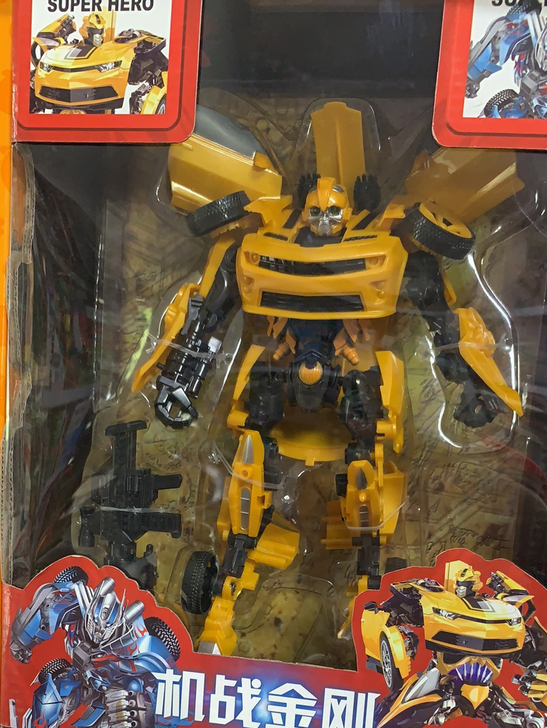 大黄蜂擎天柱。变形金刚，全新未拆封，除新疆...