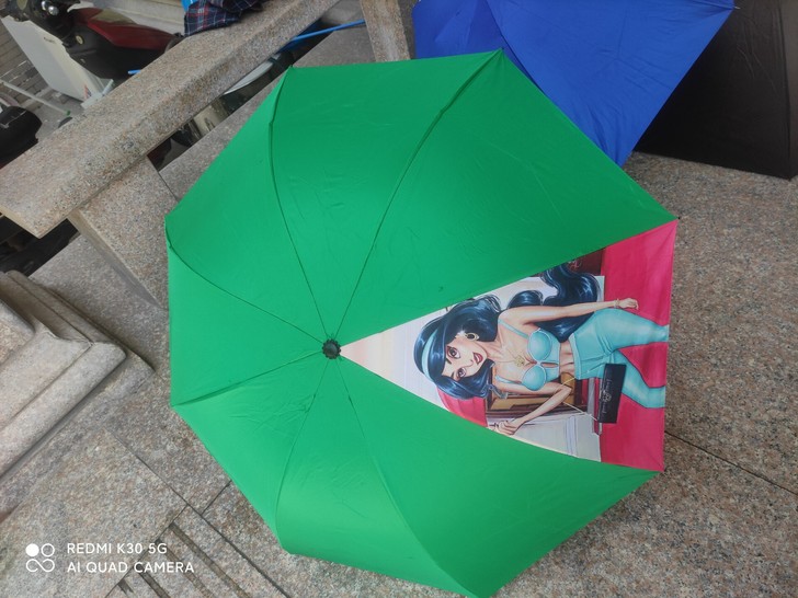 晴雨伞黑胶两用19.9一个包邮，夏天防晒雨...