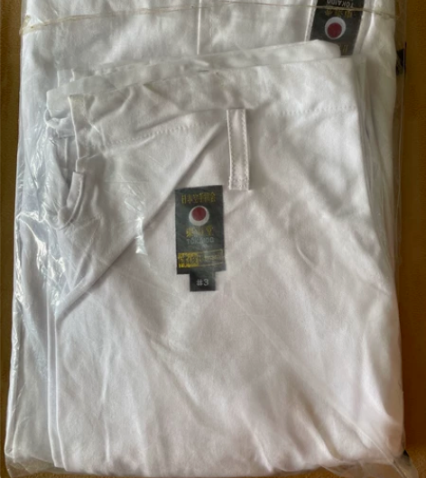 全新正品闲置东海堂空手道#3码道服，适合1...
