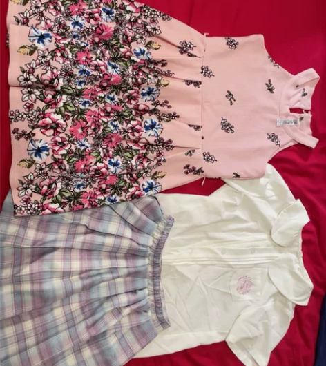 尺码小了，群就是全新的，jk服是半新。 感...