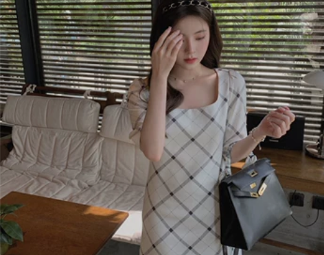 ASM ANNA◆英茶小姐~法式简约半袖方...