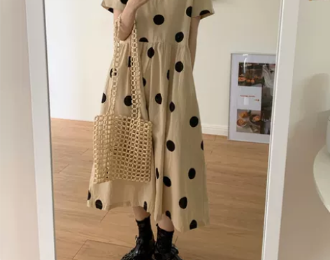 【水 冰 水 】波点遮肚子显瘦棉麻连衣裙女...