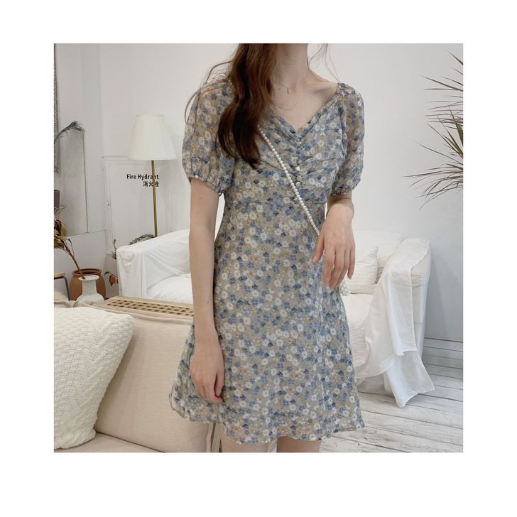 连衣裙M码,颜色以模特图为准