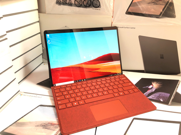 微软到货Surface Pro X LTE...