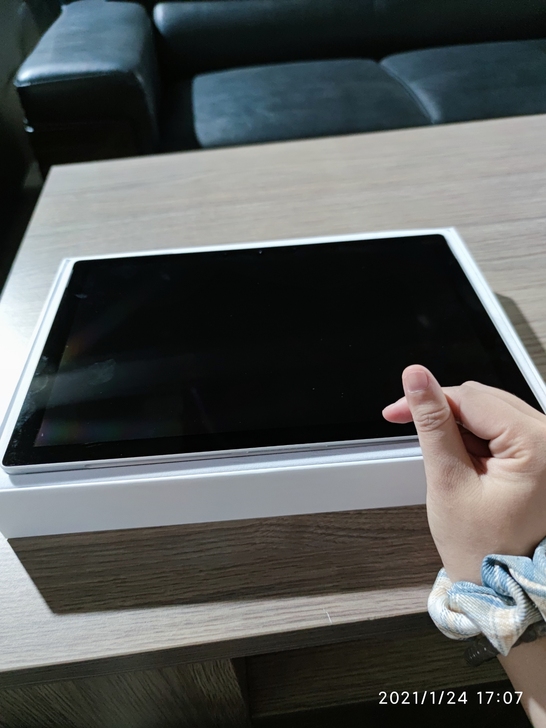 个人全新微软surface Pro7，i7...