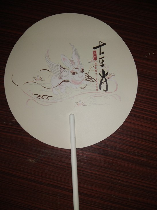 戏曲扇子，仿金泥牡丹扇面，折扇