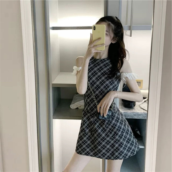全新，没穿过，本人穿小了