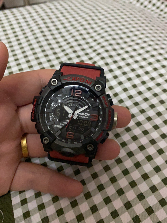 【亏本转让】过生日朋友送的生日礼物,,现低...