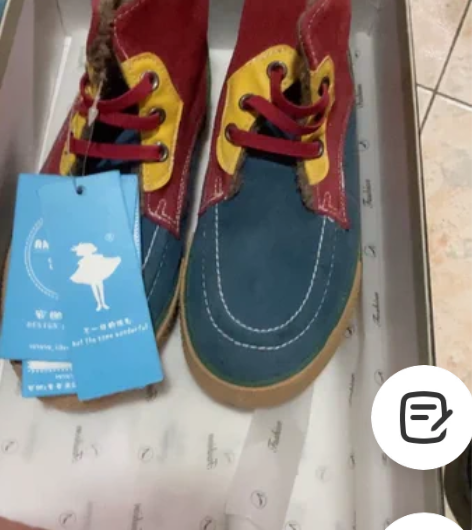 31码加绒运动鞋 没有穿过哦 朋友送的。 ...