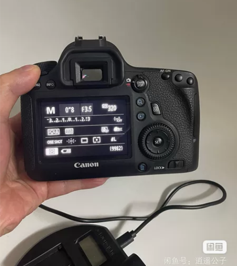 佳能6d 全画幅  成像画质色彩优 自带w...
