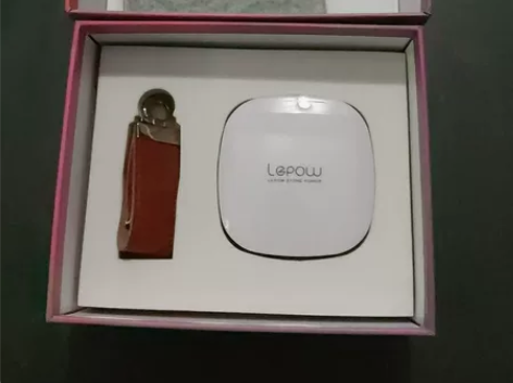 全新乐泡Lepow月光石移动电源6000毫...