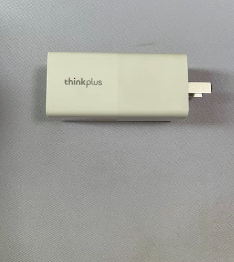 联想65w口红电源，磕碰没有，有一些划痕但...