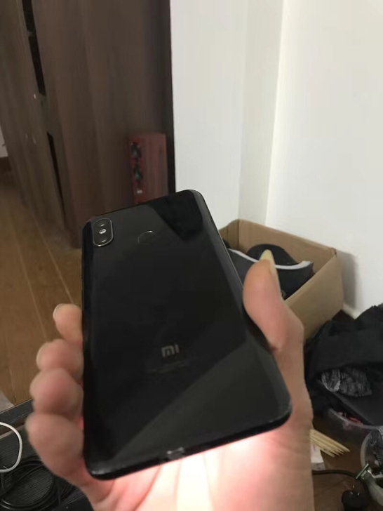 小米8 6+128黑色 双卡双待全网通4g...