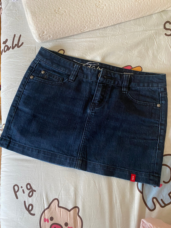复古牛仔短裙 超短裙 包臀裙 9.5新 低...