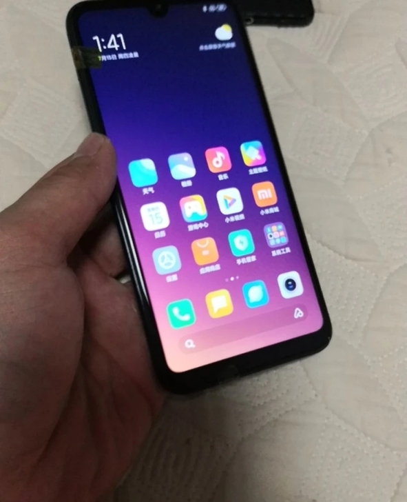 小米play,6+128,ID账号可以退出...