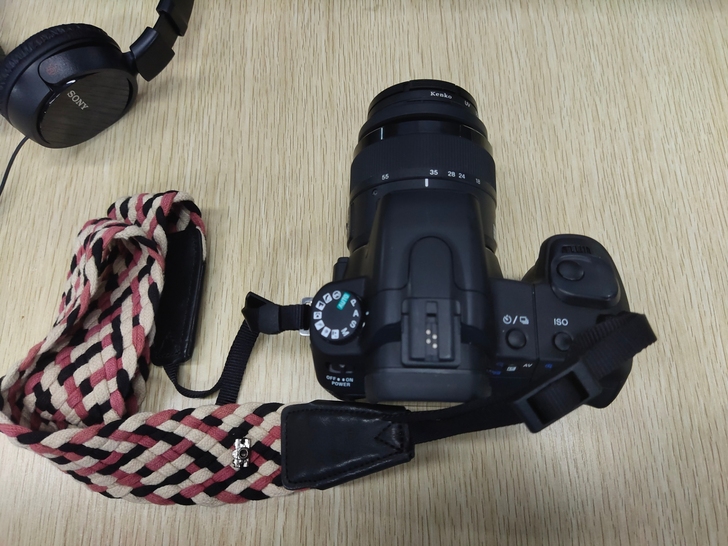 索尼a200单反相机,ccd色彩,成色几乎...