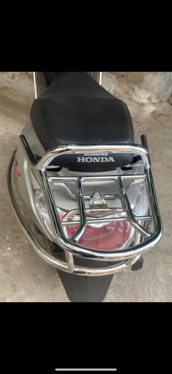 刚买的新摩托车换下来的车尾架,因这个尾架不...