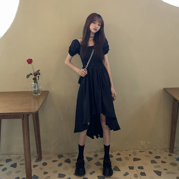 2021新款韩系暗黑风设计感小众v领连衣裙...
