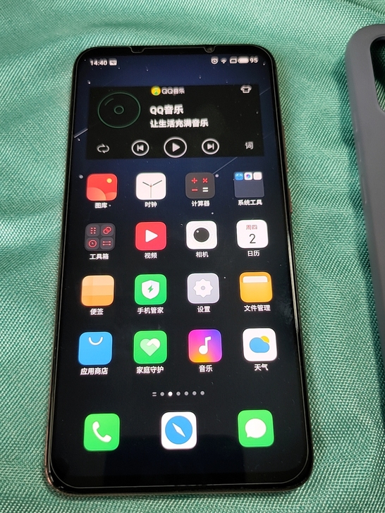 魅族16T 8+256顶配，换过外屏，其余...