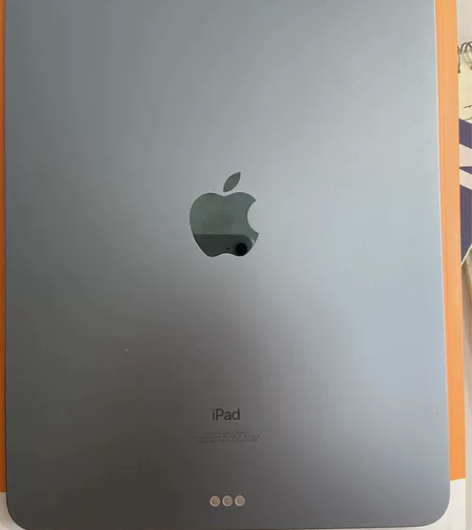 ipad air 4 64G 感兴趣的话点...