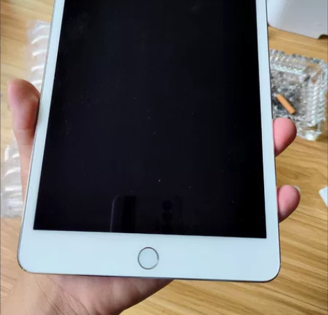 二手2018平板电脑iPad air电影网...