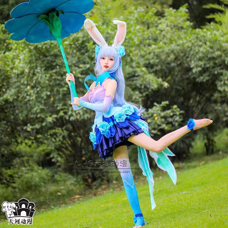 出租cos服     公孙离花间舞